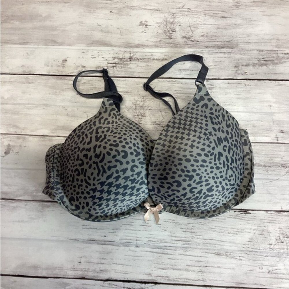 Goth y2k indie normcore gorpcore fisherman Women’s Victoria’s Secret bra 32D